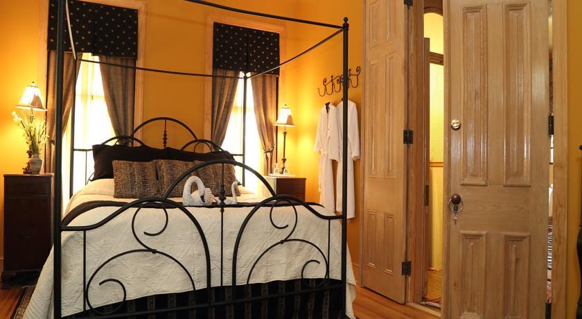 Amethyst Inn Adamstown Стая снимка