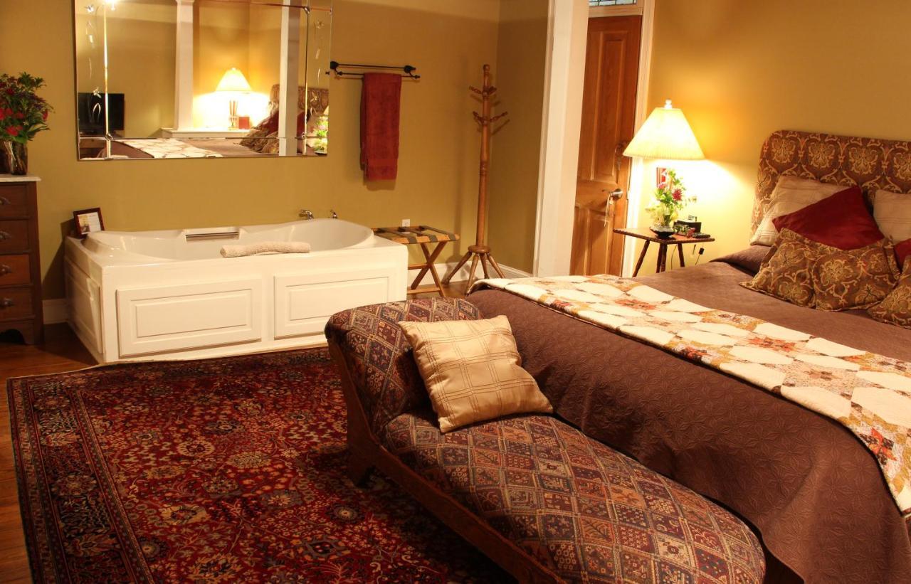 Amethyst Inn Adamstown Екстериор снимка