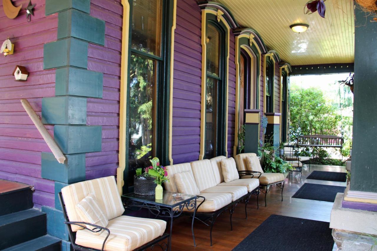 Amethyst Inn Adamstown Екстериор снимка